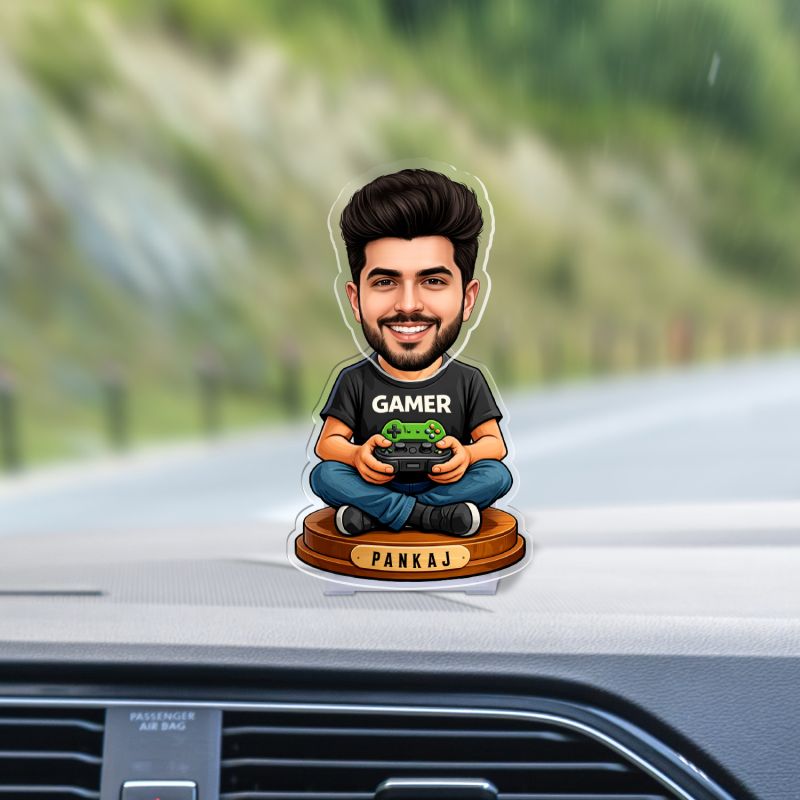 Personalized Gamer Bobblehead Caricature Custom with Face Cutout & Name Car Dashboard Decor for Men, Boys, and Gaming Lover Ideal Gift for Birthdays Solar Powered Moving Head